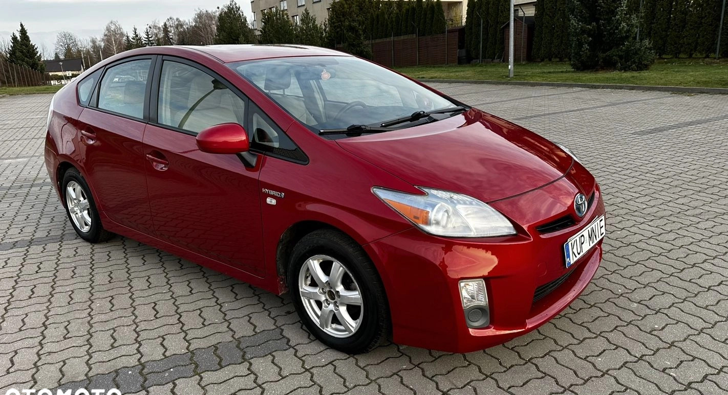 Toyota Prius cena 37770 przebieg: 224881, rok produkcji 2010 z Piaseczno małe 562